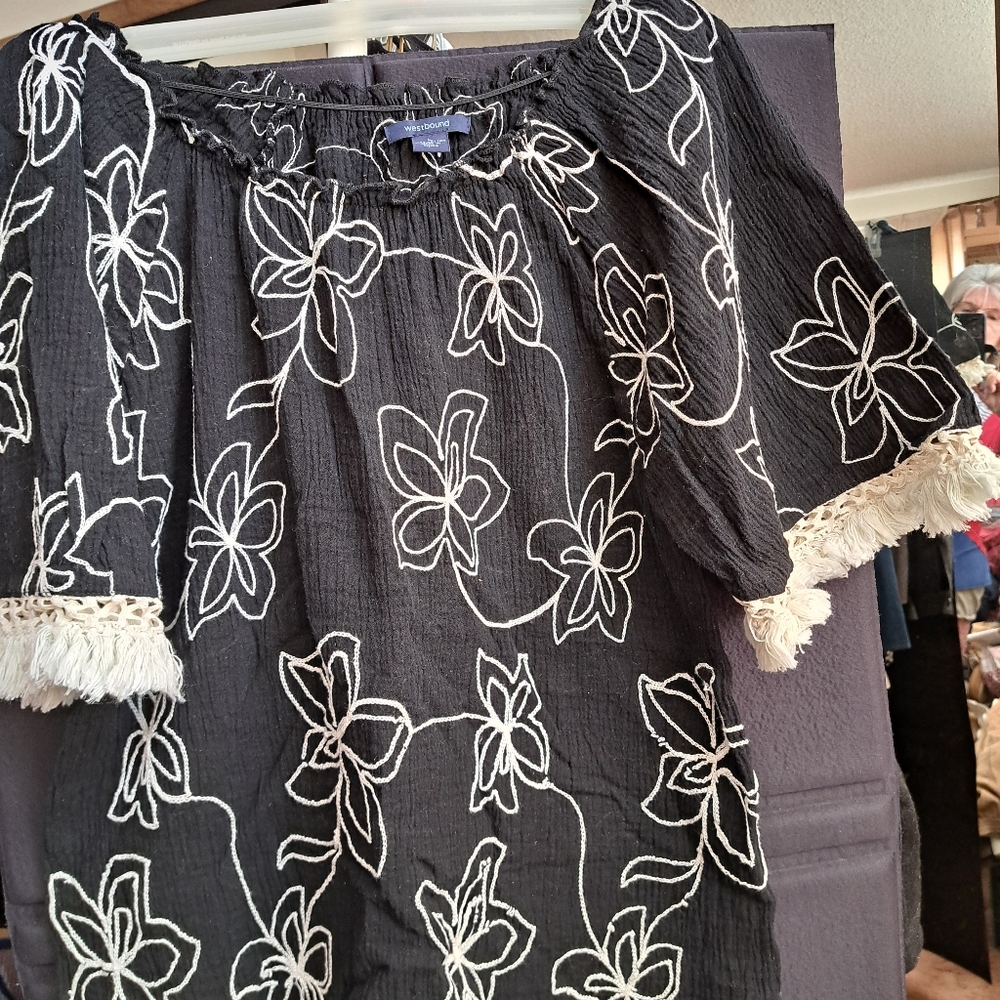 Westbound size L  black and white  fringe on sleeves.  Elastic in neck area.